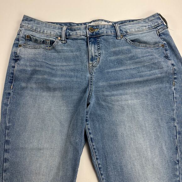 Torrid Crop Skinny Vintage Stretch Mid Rise Jeans Cruise Control Wash Size 18 - Picture 5 of 14